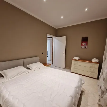 La Casa Di Ely شقة